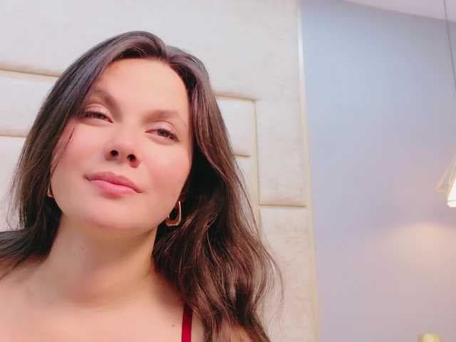 CarolineVega live cam