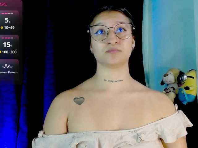 Evah-lee live cam
