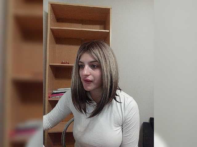 Rshsujdensay live cam