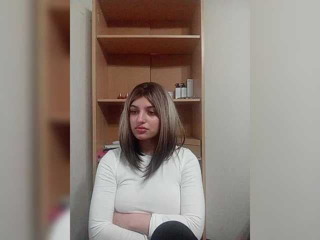 Rshsujdensay live cam