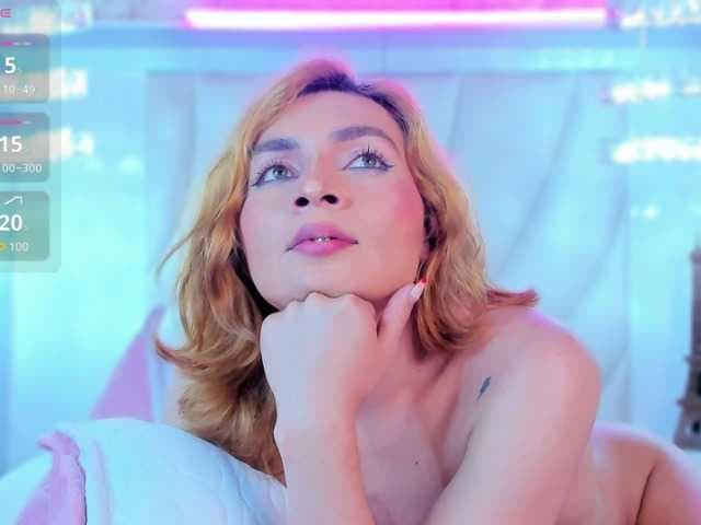 TommyLovee live cam