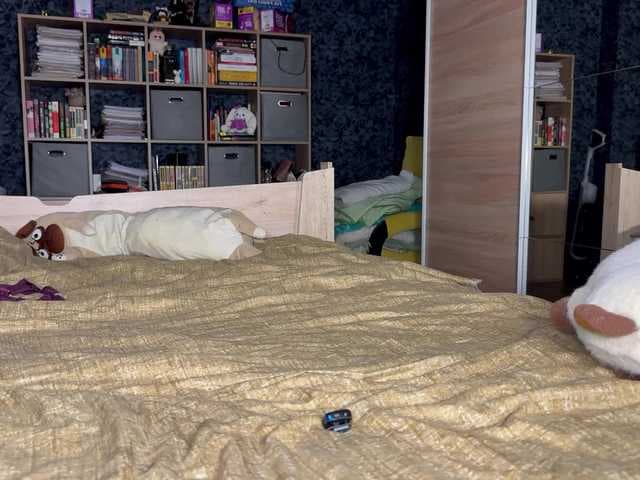 charmingaura1 live cam