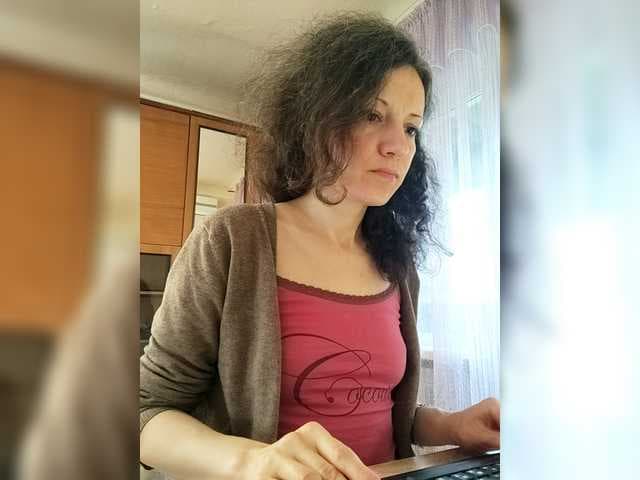 Viviennn live cam