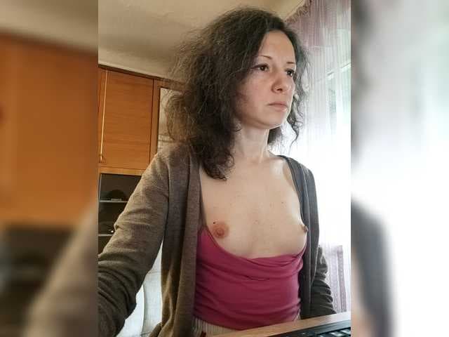 Viviennn live cam