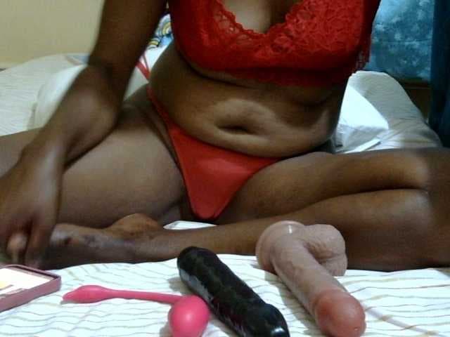 maya-pretty live cam