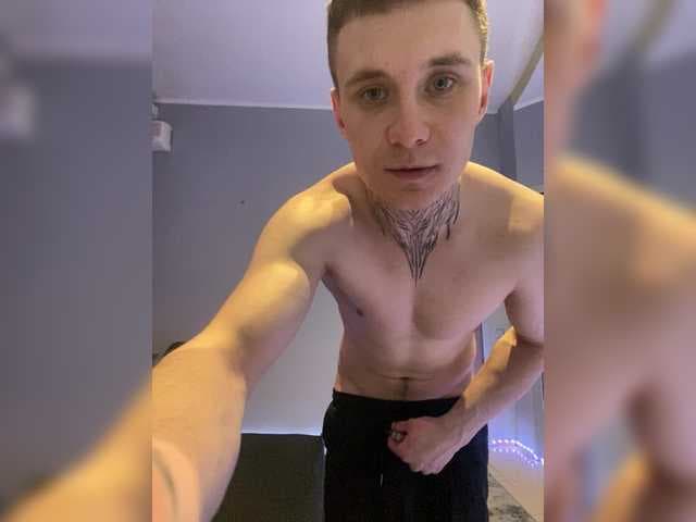 Djonic01 live cam