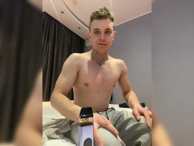 Djonic01 live cam