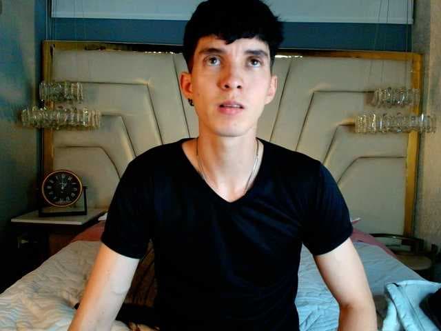 Jheam_Pierro live cam