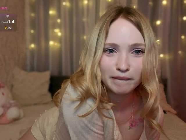 Luni_Lu live cam
