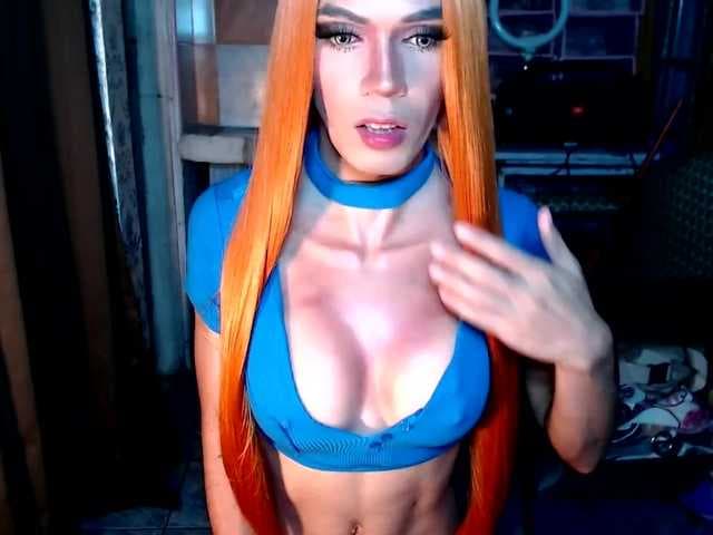 AhnaControlsYou live cam on BongaCams