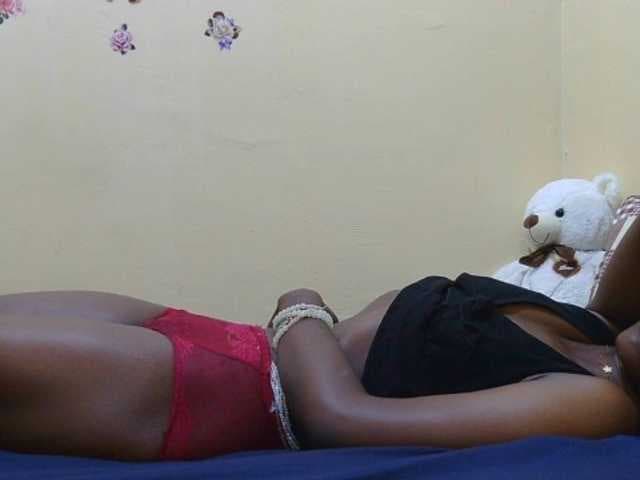 Naughtygirl3 live cam