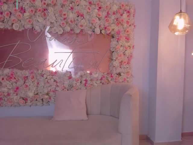 VeronicaBlue live cam