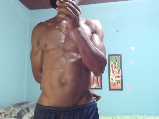 Elmiltonnjakeeso live cam