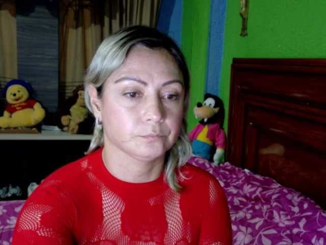 Charlizetheron1 live cam