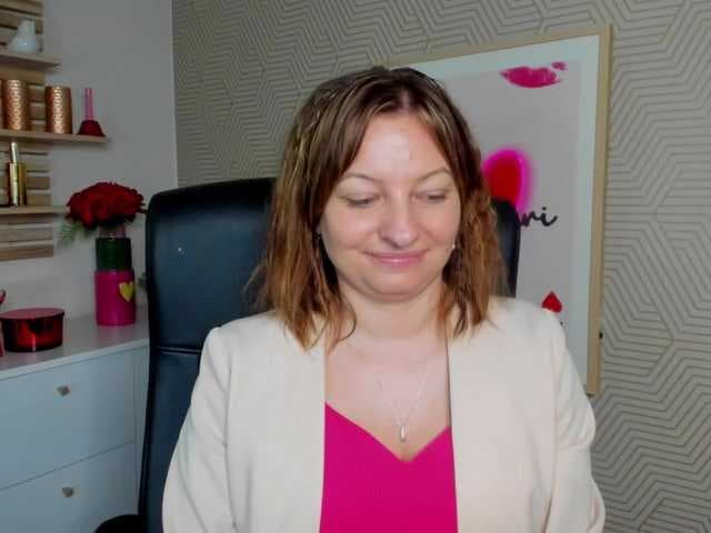 angelaLove13 live cam