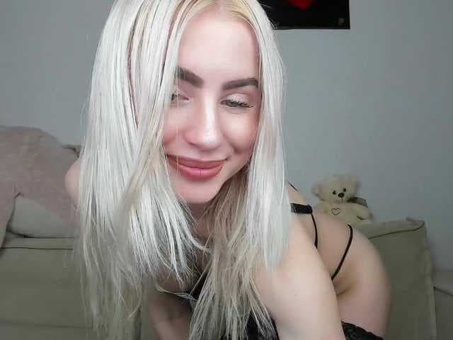 daeneryy live cam