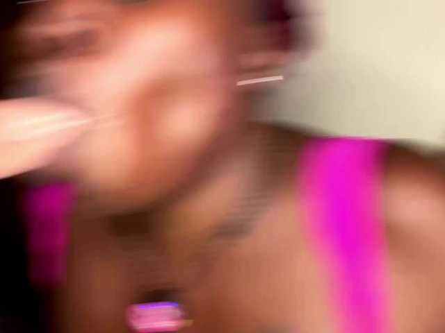 DreamInterracial live cam