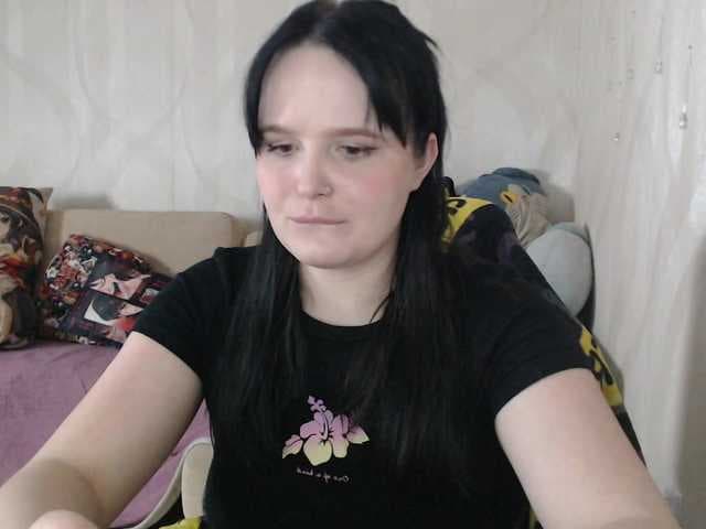 Lizzi-Peach live cam