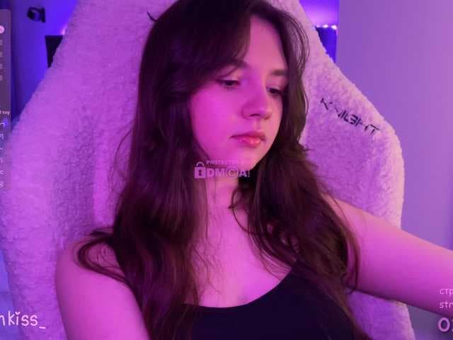 kisankiss live cam