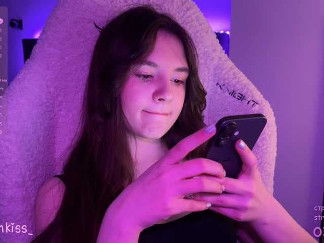 kisankiss live cam