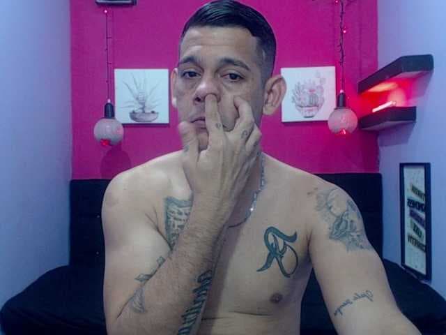 masterbigcock live cam