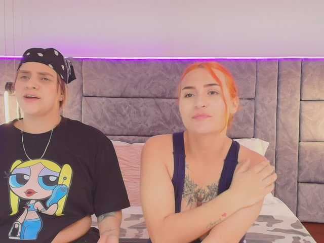 dakota_megan live cam