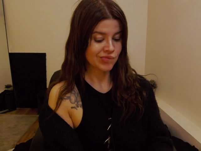 AryaJoliee live cam