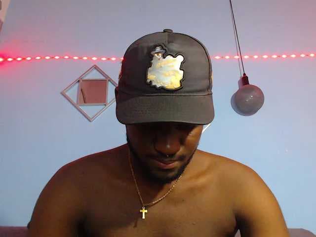 BlackStalliion69 live cam