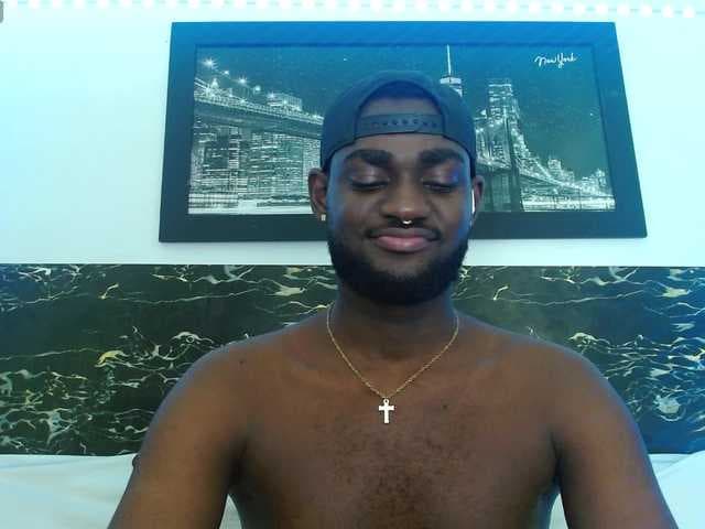 BlackStalliion69 live cam