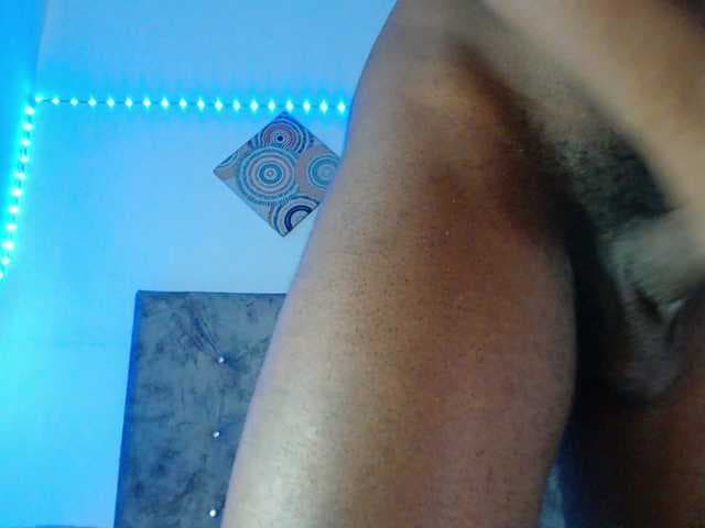 BlackStalliion69 live cam