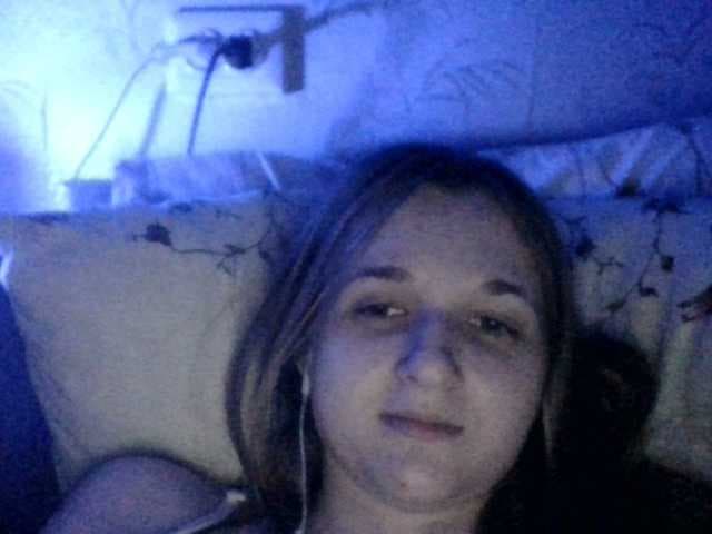 Bellka23 live cam