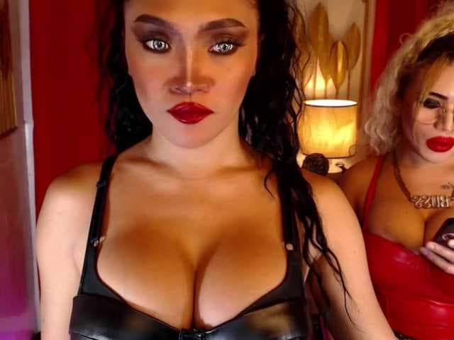 PowerPupCouple live cam