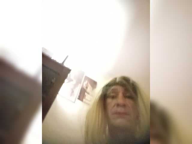 vikacrossdresser live cam