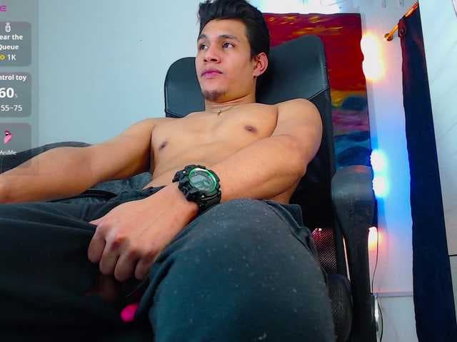 BoyKing23 live cam
