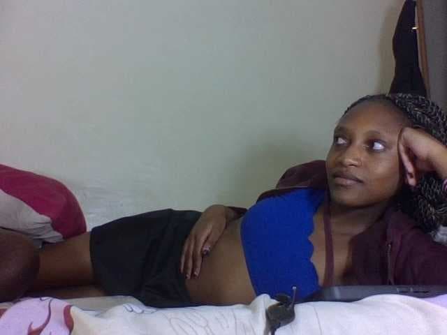 Vinsishly11 live cam
