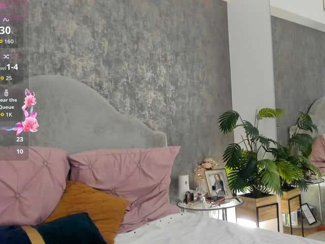 LisaCroft live cam