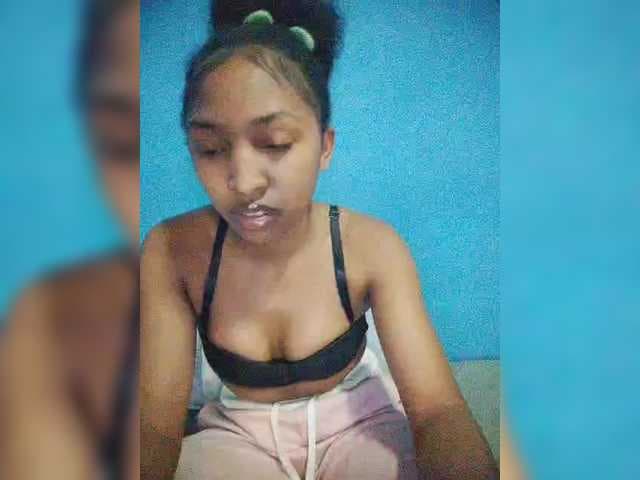 Annais19 live cam