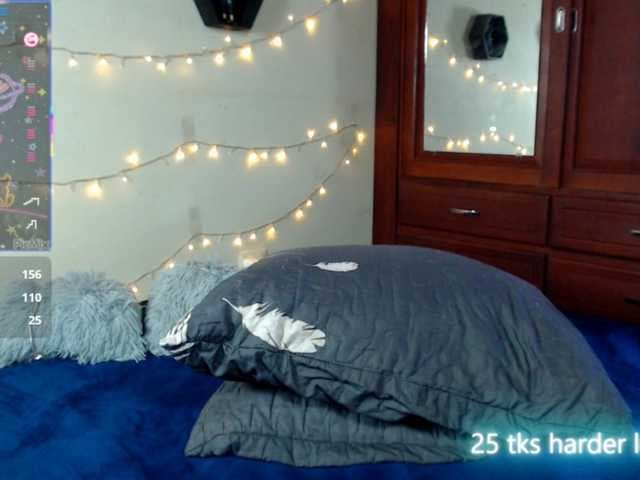 violettalynn live cam