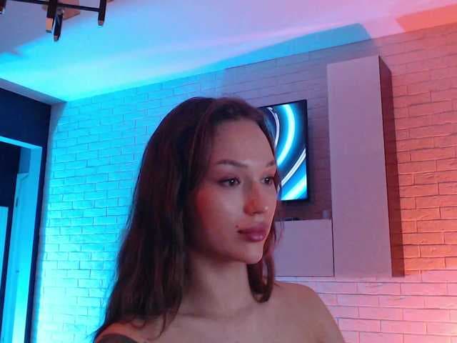 Jade-Lumin live cam