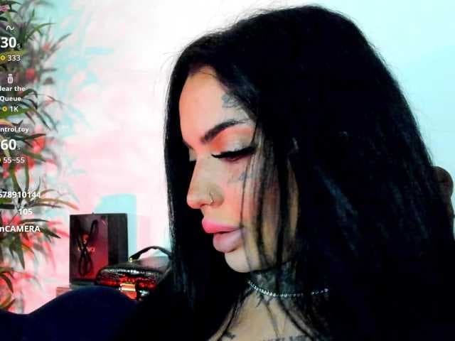 CreamyInk live cam