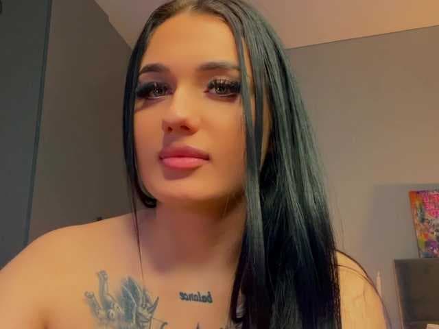 fatalefemme live cam