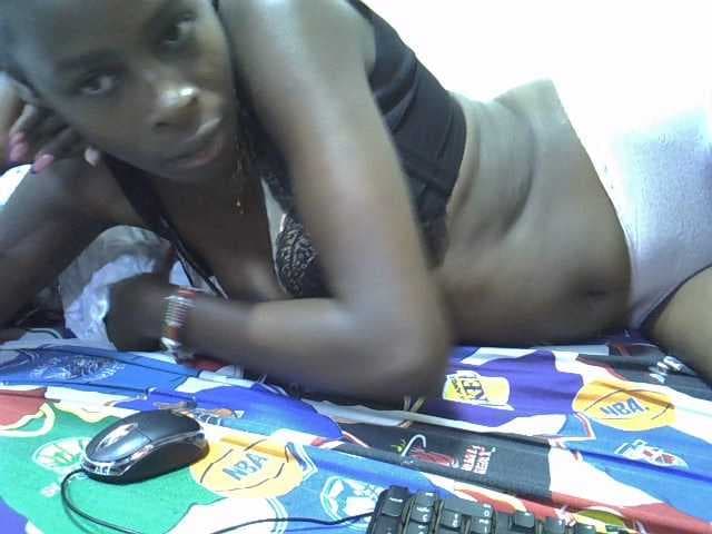 Sweetpussie live cam