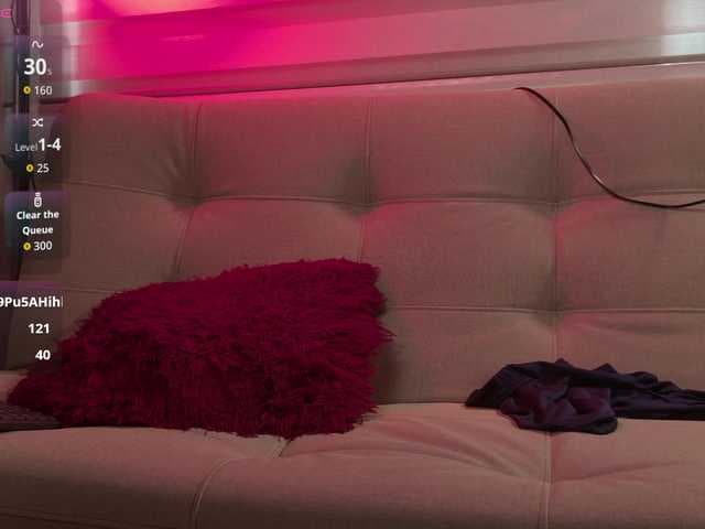 AxelFairchaild live cam
