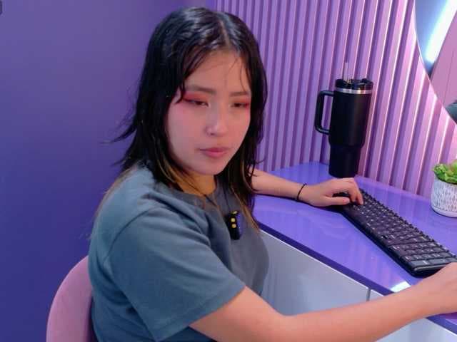 AmyJoness1 live cam