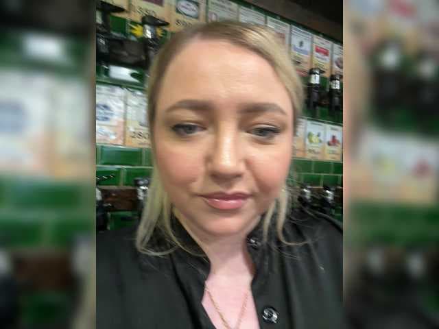 KiraMalina live cam