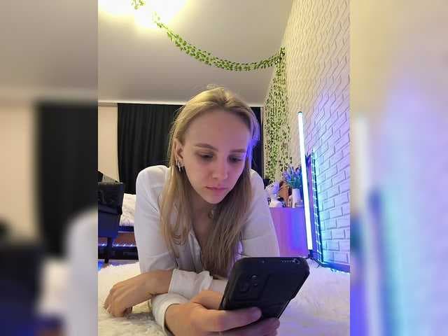 GORIGLAZ live cam