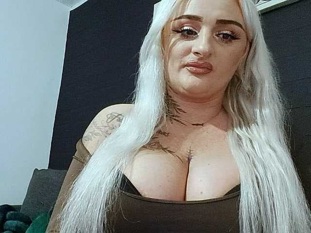 AnastasiaBlond live cam