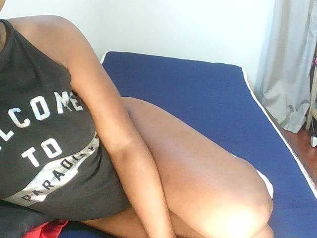 Angel77a live cam