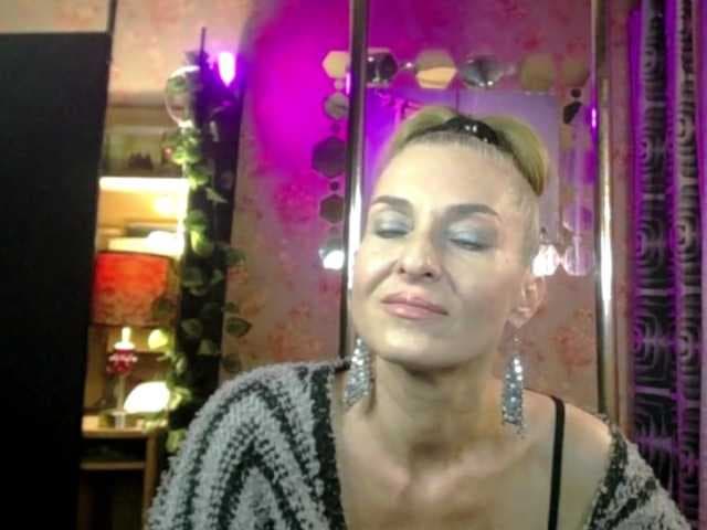 Soniadance live cam