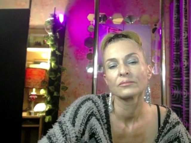 Soniadance live cam